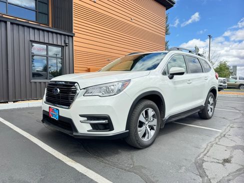 Used 2021 Subaru Ascent Premium w/ Convenience Package AWD/4WD image 1