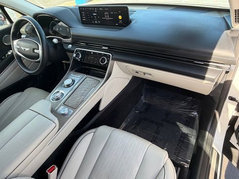 Used 2023 Genesis GV80 2.5T w/ Prestige Package image 13
