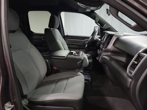 Used 2023 RAM 1500 Big Horn AWD/4WD image 25