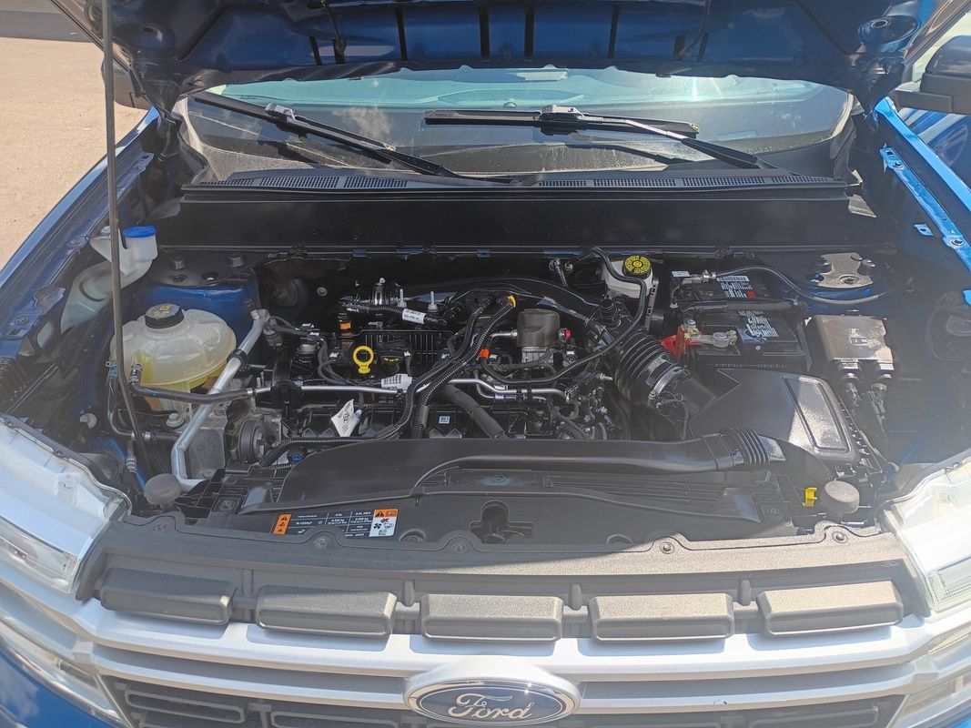 Used 2024 Ford Maverick Lariat w/ FX4 Off-Road Package AWD/4WD image 10