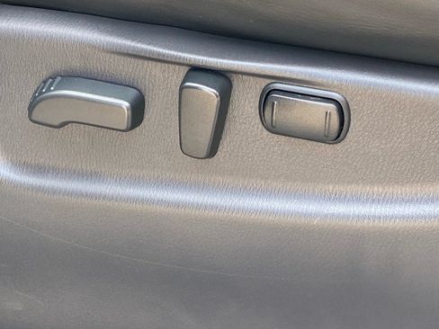 Used 2019 Nissan Armada SL w/ Premium Package RWD image 12