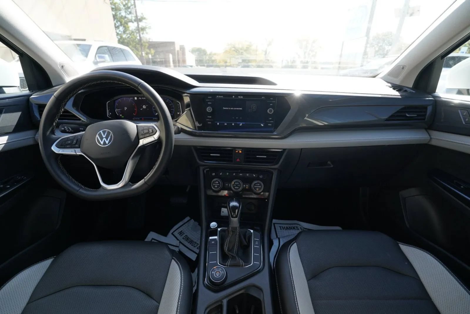 Used 2023 Volkswagen Taos SEL AWD/4WD image 44
