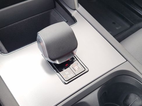 New 2025 Land Rover Discovery Sport Dynamic SE AWD/4WD image 15