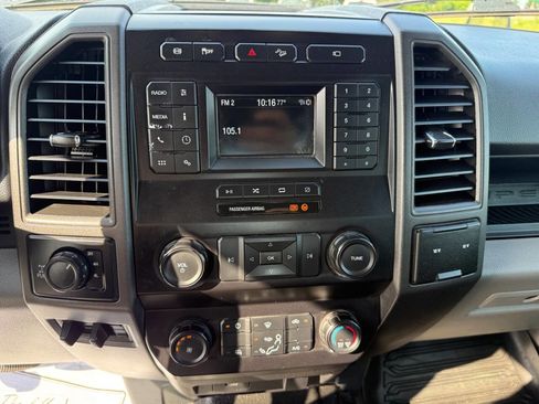 Used 2022 Ford F250 XL w/ Power Equipment Group AWD/4WD image 21
