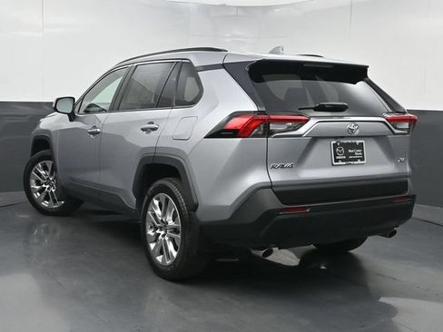 Used 2025 Toyota RAV4 XLE Premium w/ Weather Package FWD image 4