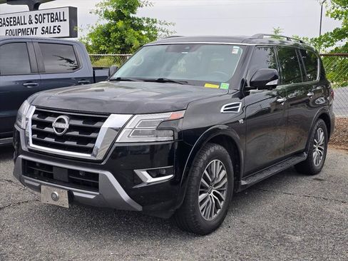 Used 2021 Nissan Armada SL w/ Captain's Chairs Package RWD image 2