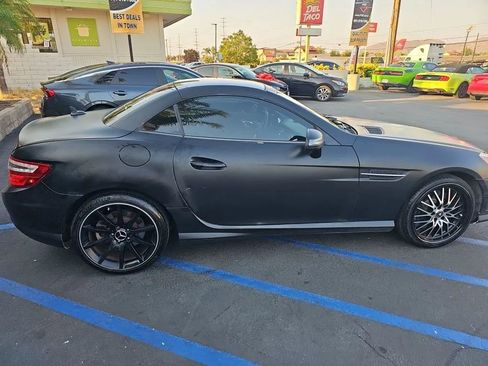 Used 2014 Mercedes-Benz SLK 250 w/ Premium Package image 8