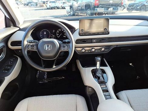 Used 2023 Honda HR-V LX image 18
