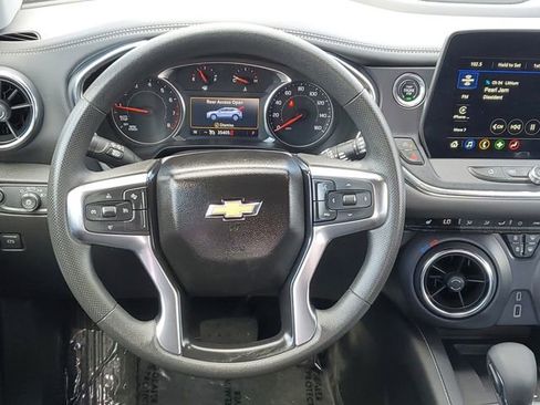 Used 2024 Chevrolet Blazer LT w/ Convenience Package FWD image 24