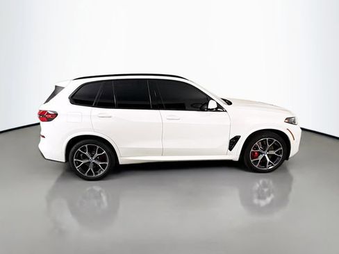Used 2024 BMW X5 xDrive50e w/ M Sport Package image 8
