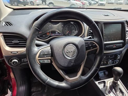 Used 2014 Jeep Cherokee Limited FWD image 15