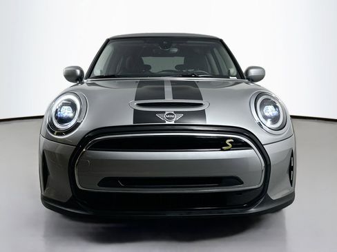 Used 2024 MINI Cooper SE image 2