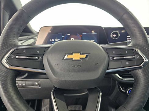 New 2026 Chevrolet Equinox EV LT image 22