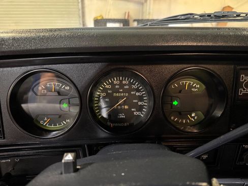 Used 1991 Dodge D/W Truck 250 image 7