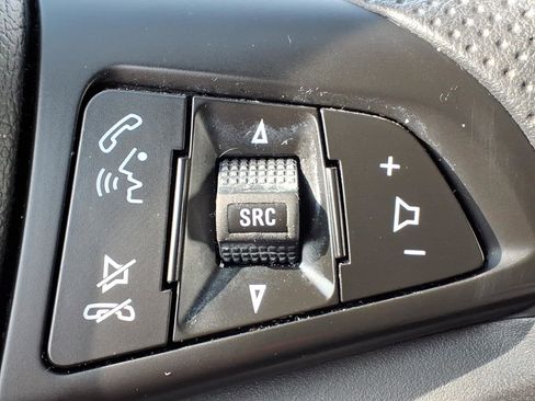 Certified 2022 Chevrolet Trax LS w/ Tint and Cruise Package image 16