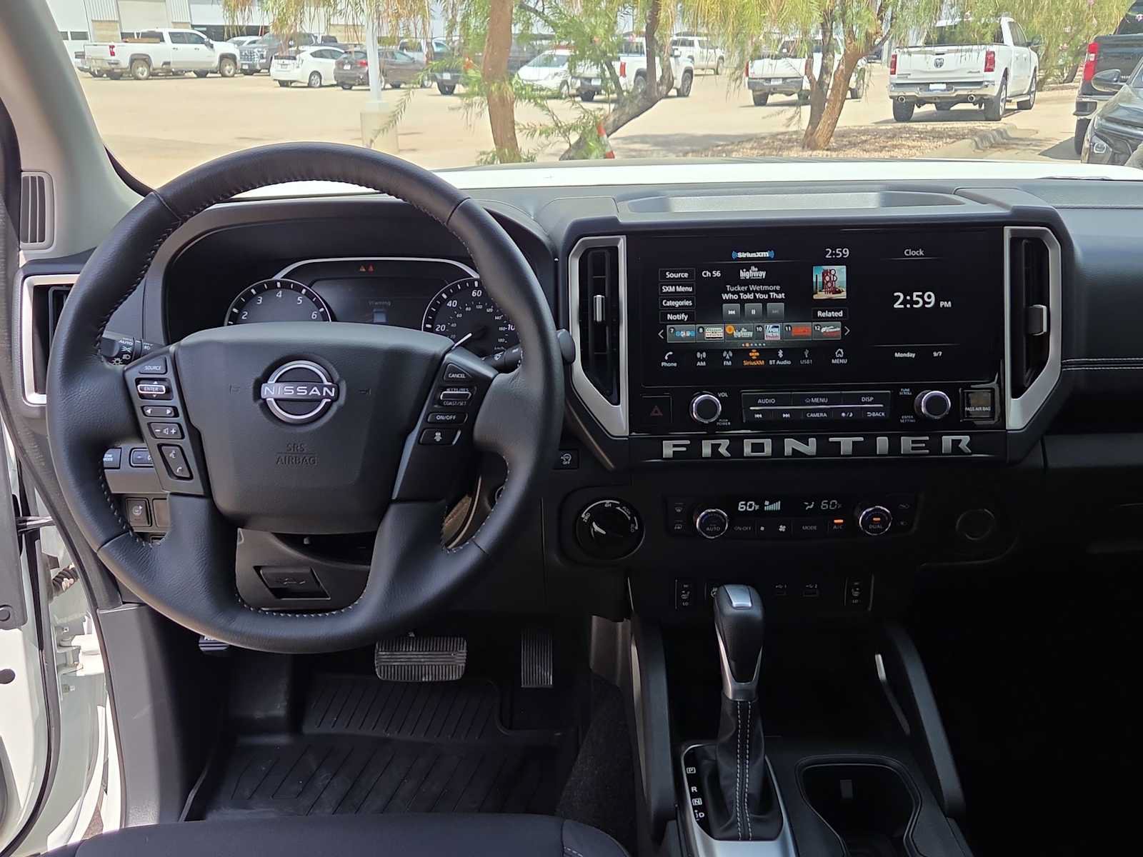 Used 2025 Nissan Frontier SV w/ SV Convenience Package AWD/4WD image 14
