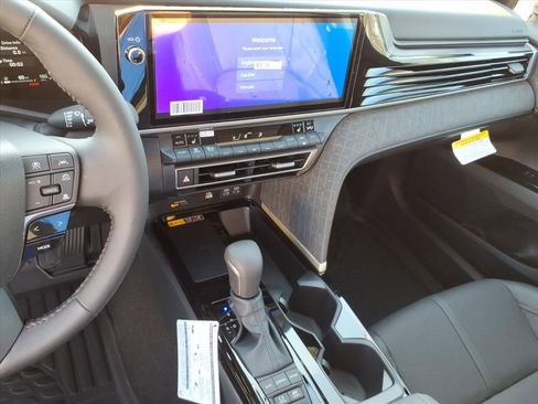 New 2025 Toyota Camry XLE image 17