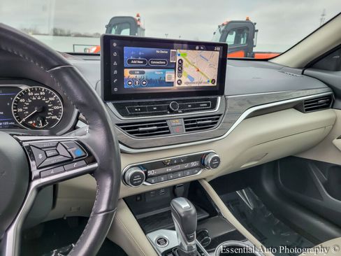 Used 2024 Nissan Altima 2.5 SL image 27