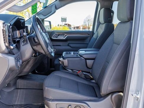 Used 2025 Chevrolet Silverado 1500 RST w/ Z71 Off-Road Package image 6