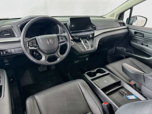 Certified 2025 Honda Odyssey EX-L image 19