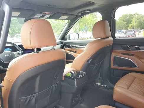 Certified 2024 Kia Telluride SX Prestige X-Line AWD/4WD image 9