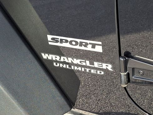 Used 2016 Jeep Wrangler Unlimited Sport w/ Quick Order Package 23S image 30