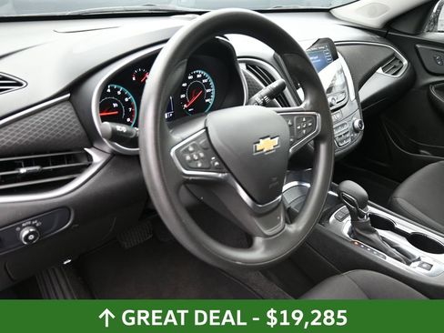 Used 2024 Chevrolet Malibu LT image 23