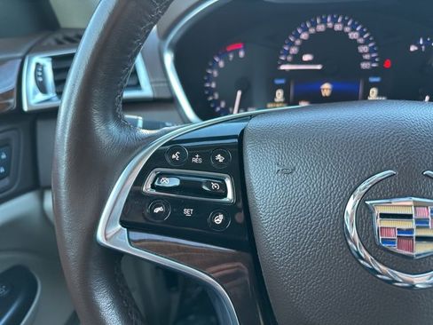 Used 2016 Cadillac SRX Luxury w/ Driver Awareness Package image 22