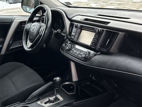 Used 2017 Toyota RAV4 XLE image 12