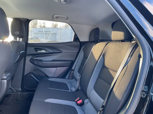 Certified 2025 Chevrolet TrailBlazer LT image 4