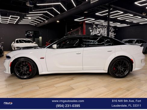 Used 2020 Dodge Charger Scat Pack RWD image 5