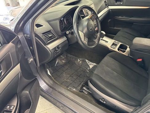 Used 2014 Subaru Outback 2.5i Premium w/ Popular Package #1A AWD/4WD image 14