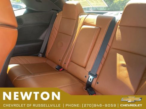 Used 2016 Dodge Challenger SRT Hellcat RWD image 25