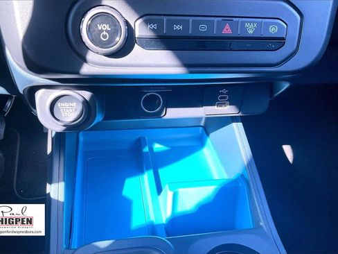 New 2025 Ford Maverick XLT w/ XLT Luxury Package image 23