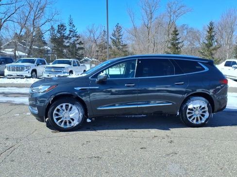 Used 2020 Buick Enclave Premium w/ Surround and Sites Package image 7