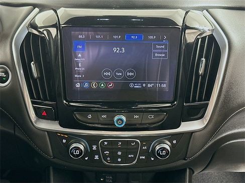 Used 2022 Chevrolet Traverse Premier w/ Redline Edition image 16