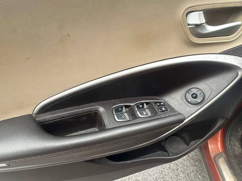 Used 2017 Hyundai Santa Fe Sport FWD image 13