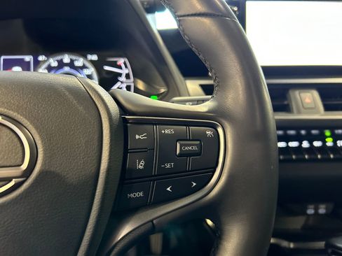 Used 2023 Lexus UX 250h 250h Premium w/ Accessory Package (Z2) image 14