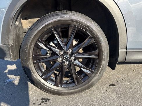 Used 2024 MAZDA CX-5 Carbon Edition image 9