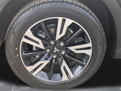 New 2026 Mitsubishi Eclipse Cross SE image 31