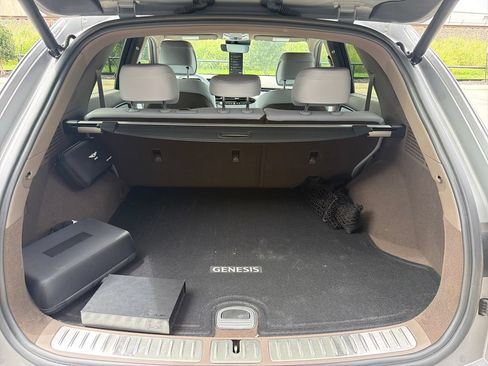 Certified 2026 Genesis GV70 2.5T Advanced AWD/4WD image 16