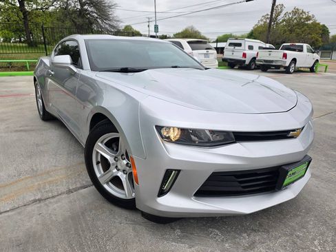 Used 2016 Chevrolet Camaro LT RWD image 60
