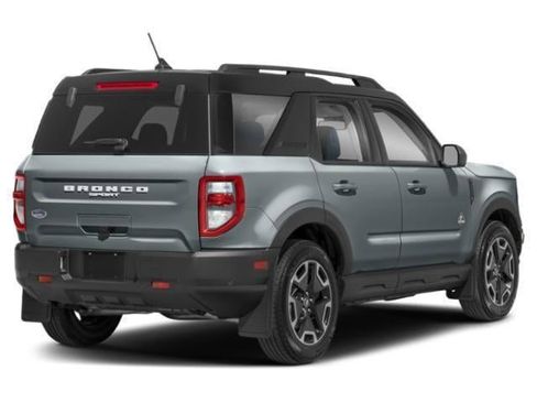 Used 2021 Ford Bronco Sport Outer Banks image 3