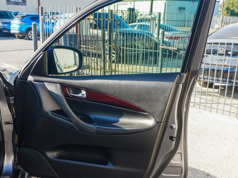 Used 2013 INFINITI EX37 Journey w/ Premium Pkg image 17