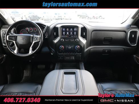 Used 2021 Chevrolet Silverado 1500 RST w/ Convenience Package II AWD/4WD image 9