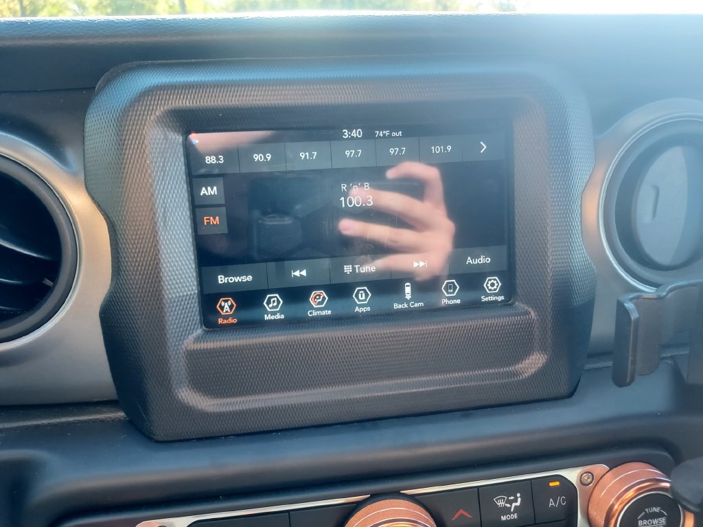 Used 2022 Jeep Wrangler Unlimited Sport AWD/4WD image 17