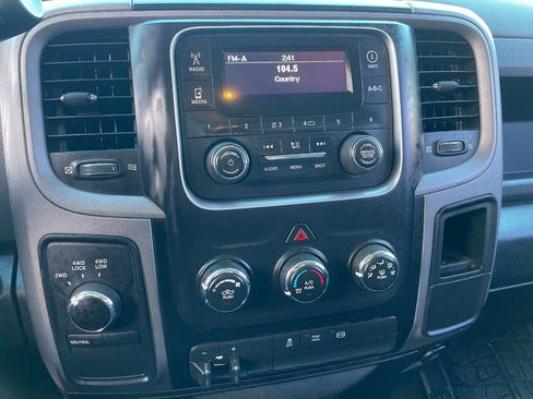 Used 2016 RAM 3500 Tradesman w/ Chrome Appearance Group image 35