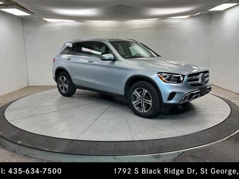 Certified 2022 Mercedes-Benz GLC 300 4MATIC w/ Premium Package Lite image 7