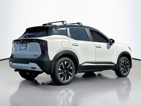 New 2026 Nissan Kicks SV w/ SV Premium Package image 2
