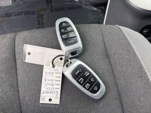 Used 2024 Hyundai Ioniq 5 SEL image 32